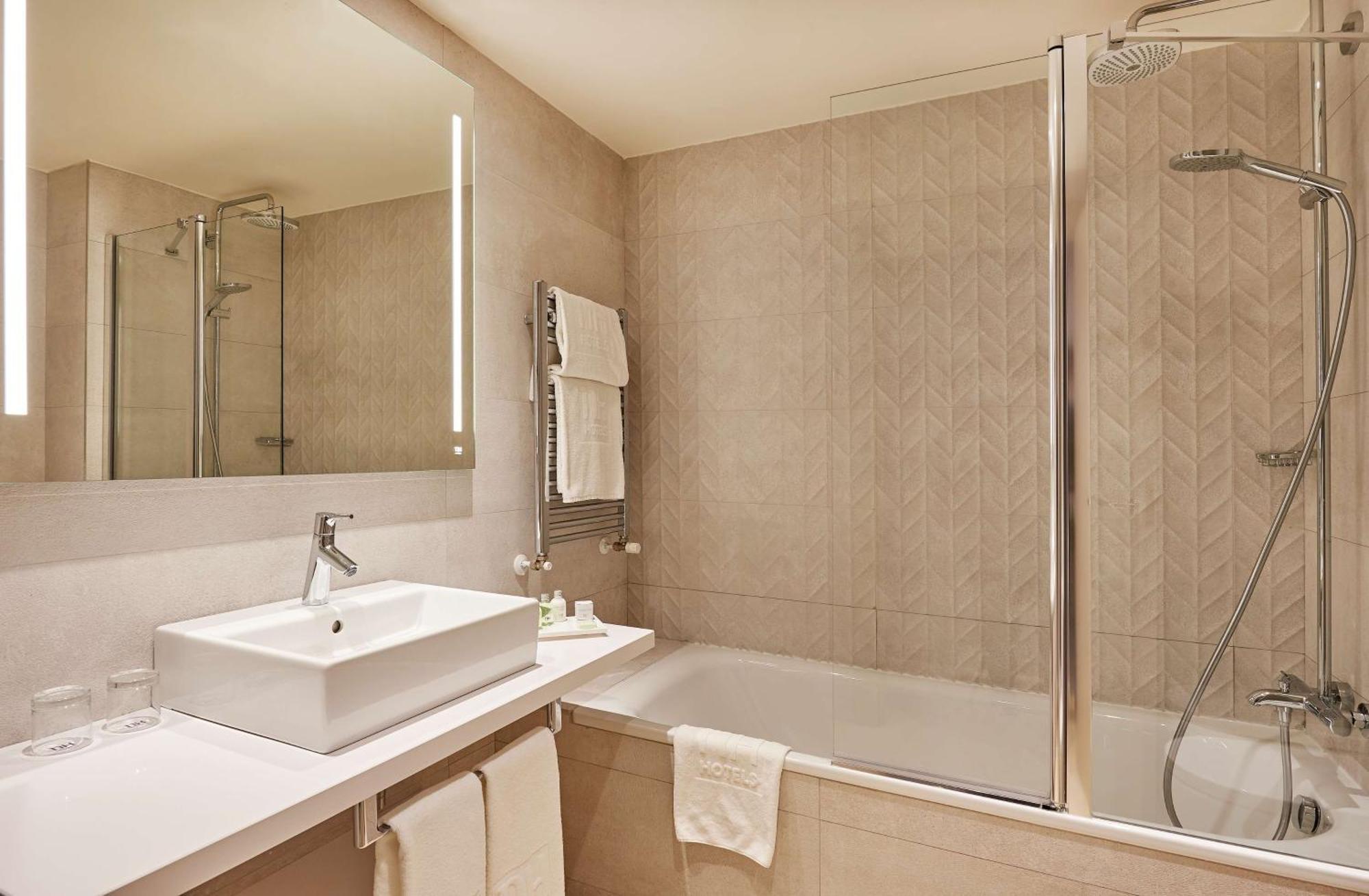 Standard Triple Room,1639549312:JPEG